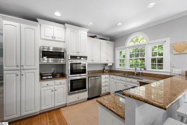 117 Thornblade Boulevard, Greer, SC 29650