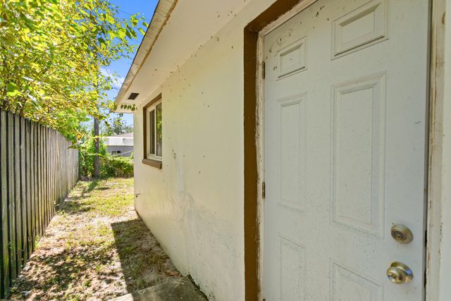 1519-1521 NW 8th Avenue, Fort Lauderdale, FL 33311