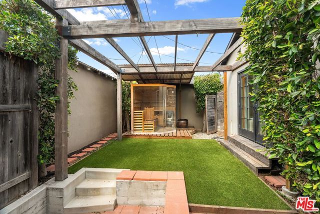 12601 Woodbine Street, Los Angeles, CA 90066