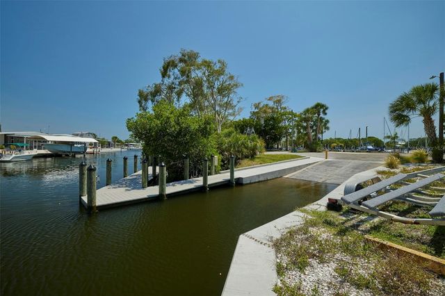 1000 DARTMOUTH DRIVE, Bradenton, FL 34207