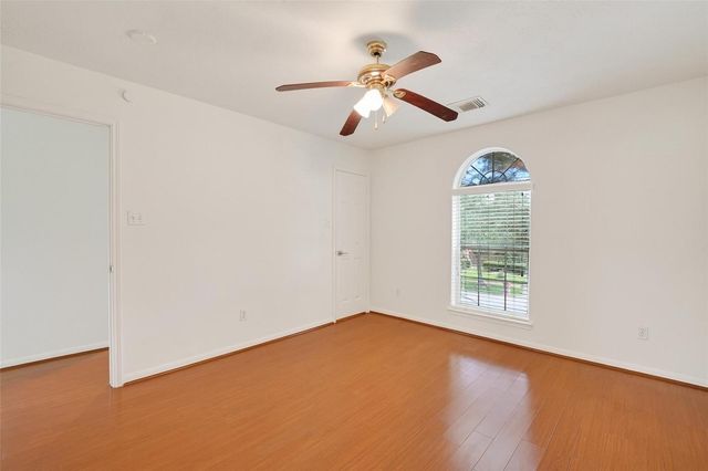 10319 Stanbrook Drive, Houston, TX 77089