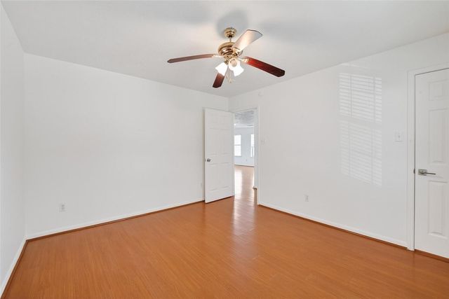 10319 Stanbrook Drive, Houston, TX 77089