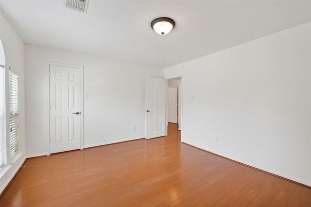10319 Stanbrook Drive, Houston, TX 77089