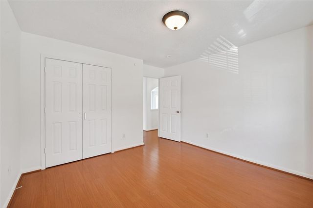 10319 Stanbrook Drive, Houston, TX 77089