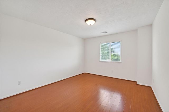 10319 Stanbrook Drive, Houston, TX 77089