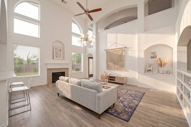 10319 Stanbrook Drive, Houston, TX 77089