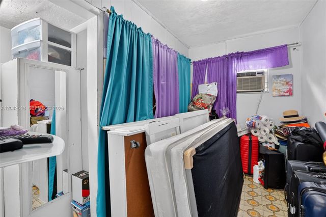 2815 NW 14th Street, Miami, FL 33125