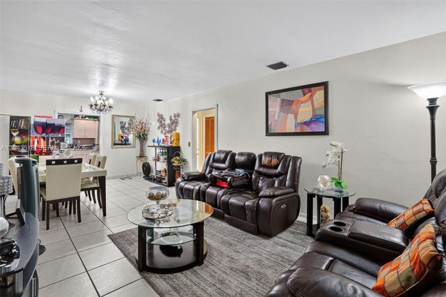 2815 NW 14th Street, Miami, FL 33125