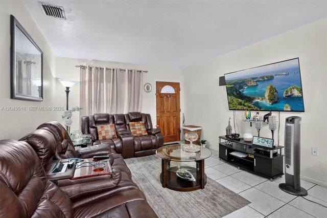 2815 NW 14th Street, Miami, FL 33125