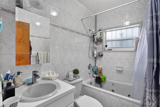 2815 NW 14th Street, Miami, FL 33125