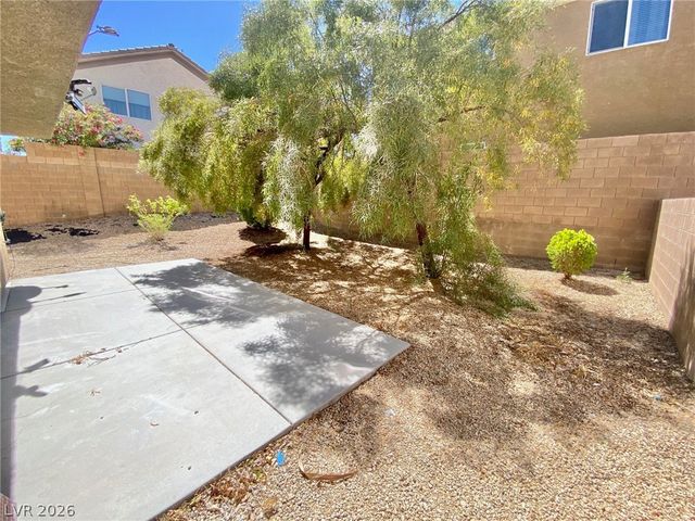 249 Soggy Ruff Way, Las Vegas, NV 89148