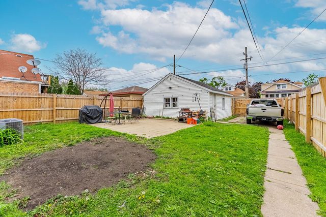 629 22nd Avenue, Bellwood, IL 60104
