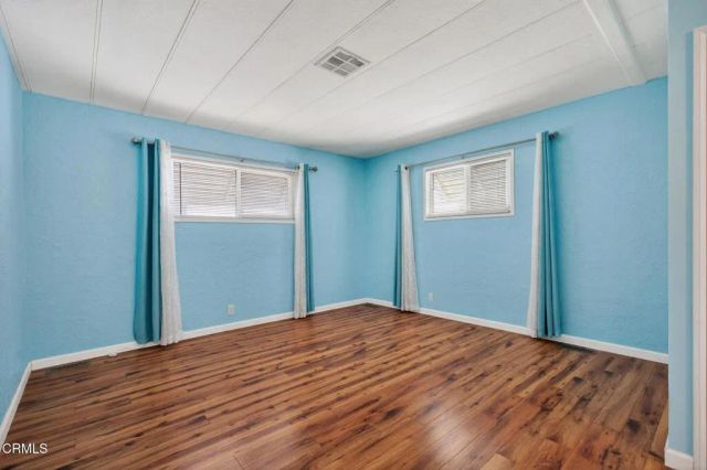 98 Begonia 98, Ventura, CA 93004