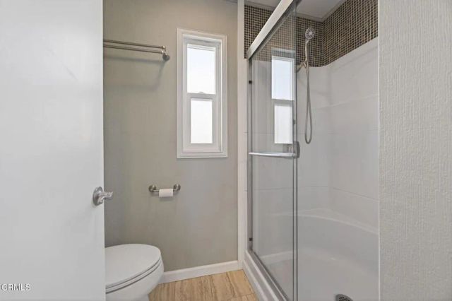 98 Begonia 98, Ventura, CA 93004