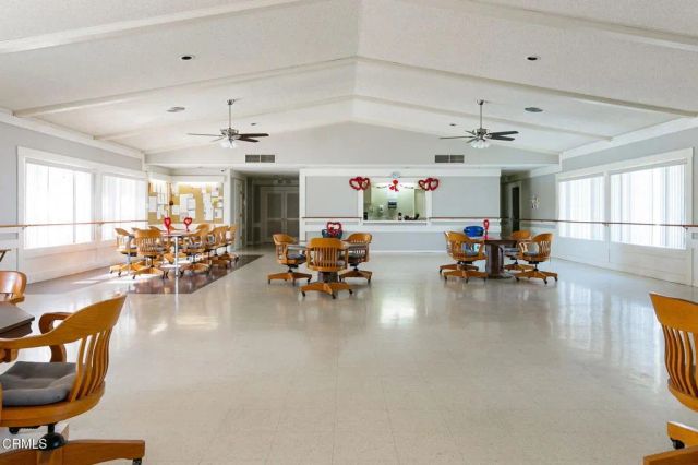 98 Begonia 98, Ventura, CA 93004