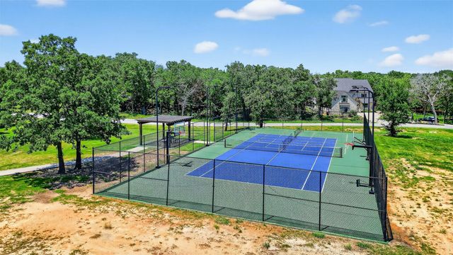 79 Glenmoor Lane, Gordonville, TX 76245