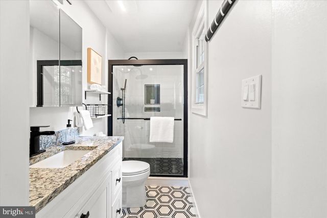 8403 W BOULEVARD DR, Alexandria, VA 22308
