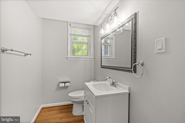 8403 W BOULEVARD DR, Alexandria, VA 22308