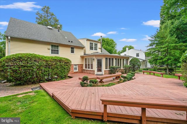 8403 W BOULEVARD DR, Alexandria, VA 22308