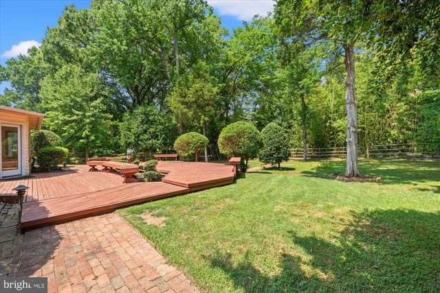 8403 W BOULEVARD DR, Alexandria, VA 22308