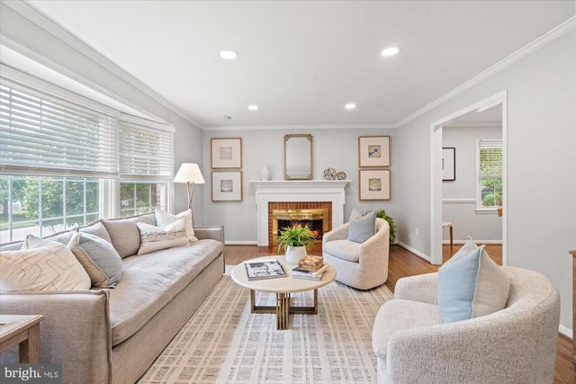 8403 W BOULEVARD DR, Alexandria, VA 22308