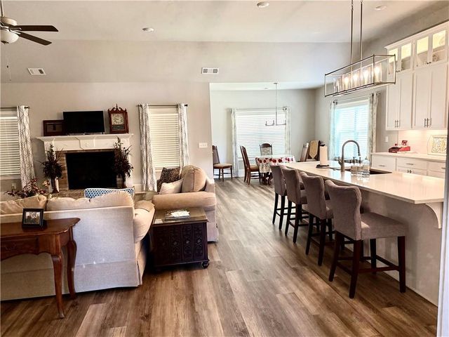 2078 Sidney Cove Court, Buford, GA 30518