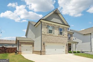 66 COTTONTAIL Lane, Loganville, GA 30052
