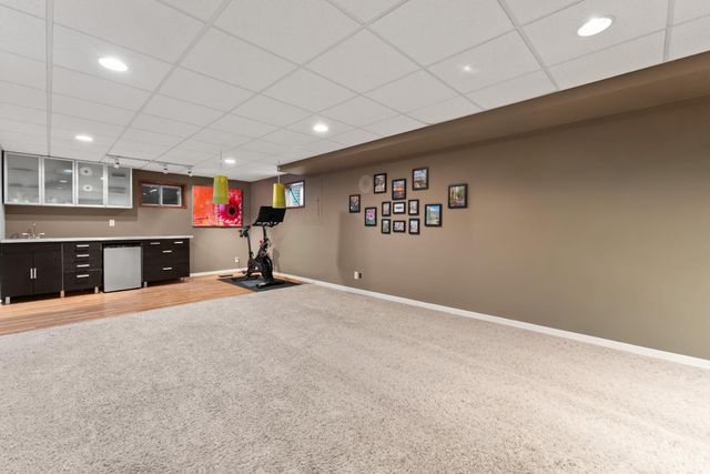 8586 Sunmont Drive, Anderson Twp, OH 45255