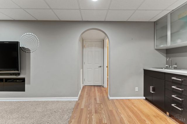 8586 Sunmont Drive, Anderson Twp, OH 45255