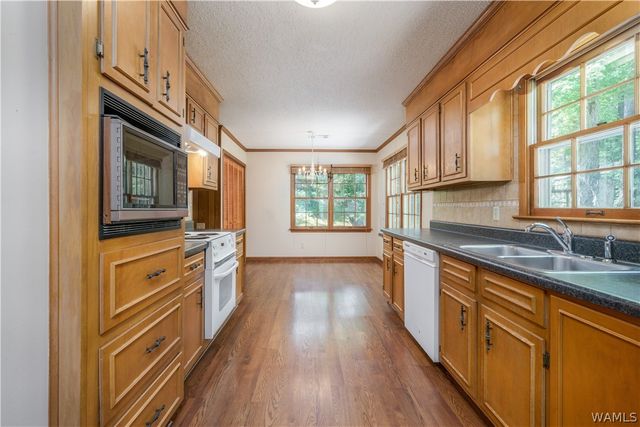 5602 Inverness, Northport, AL 35473