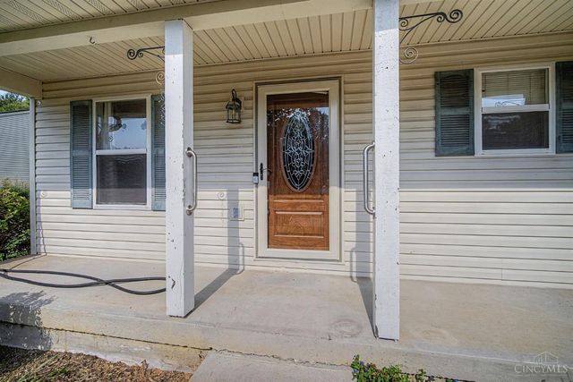 13 Wooded Ridge Drive, Batavia Twp, OH 45102