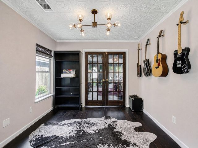 8647 Suburban Oaks Road, Houston, TX 77093