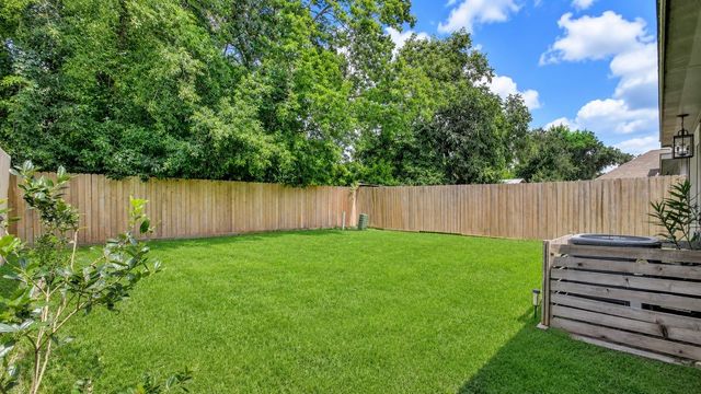 8647 Suburban Oaks Road, Houston, TX 77093