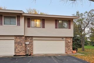 11229 Vessey Court, Bloomington, MN 55437