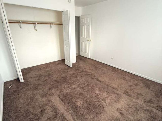 8108 WATERBURY Court 407, Woodridge, IL 60517