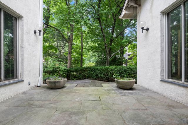 5250 ARLINGTON Avenue, New York City, NY 10471