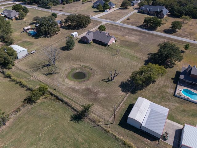 3813 Ponderosa Circle, Cleburne, TX 76031