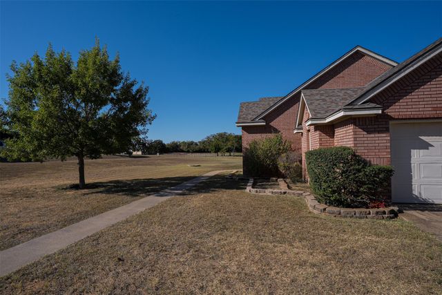 3813 Ponderosa Circle, Cleburne, TX 76031
