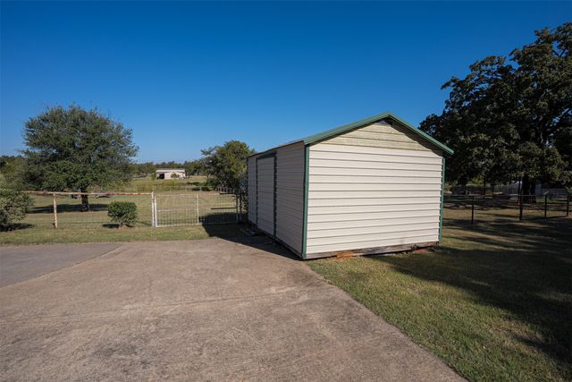 3813 Ponderosa Circle, Cleburne, TX 76031