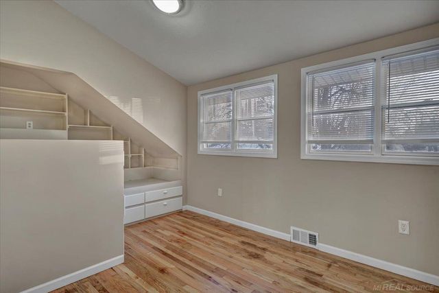 165 Washington Street, Mt Clemens, MI 48043