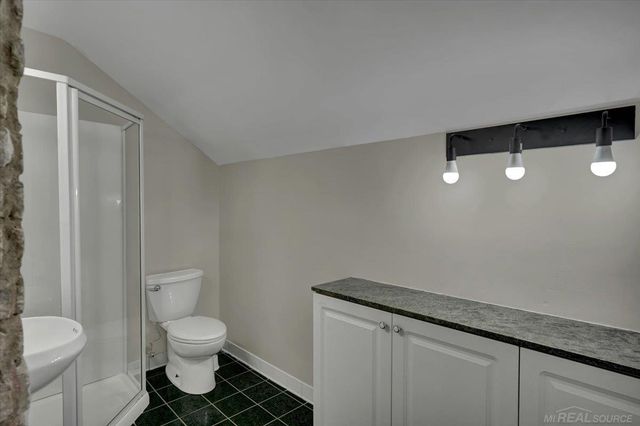 165 Washington Street, Mt Clemens, MI 48043