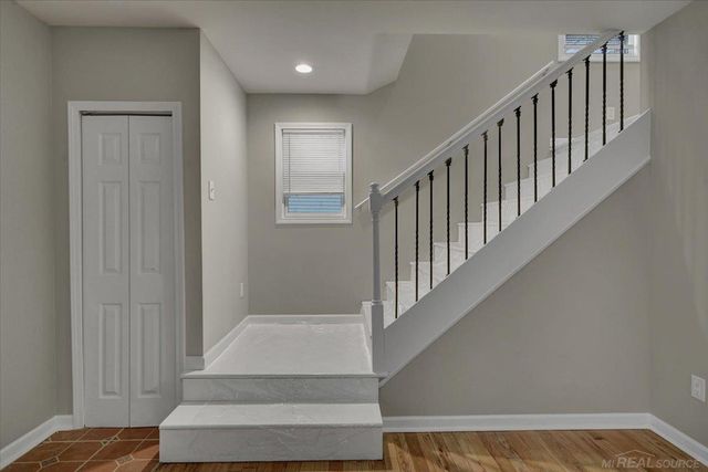 165 Washington Street, Mt Clemens, MI 48043