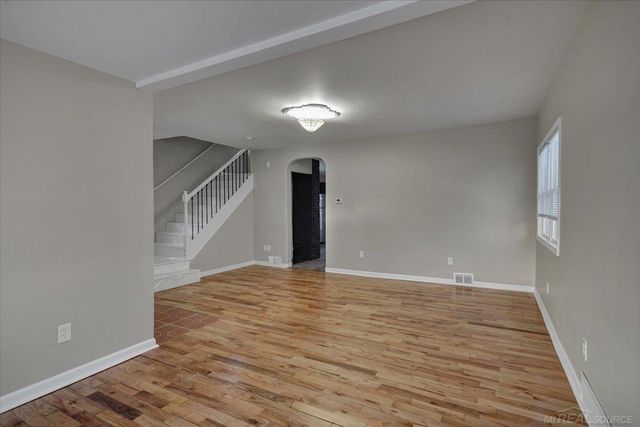 165 Washington Street, Mt Clemens, MI 48043