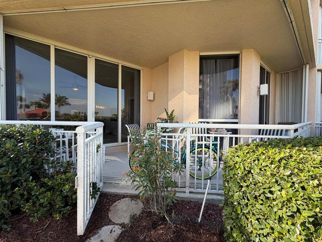3880 N Highway A1a 104, Hutchinson Island, FL 34949