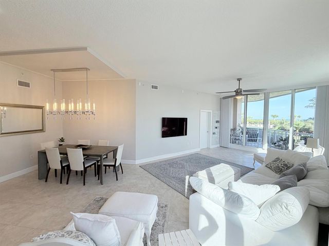 3880 N Highway A1a 104, Hutchinson Island, FL 34949