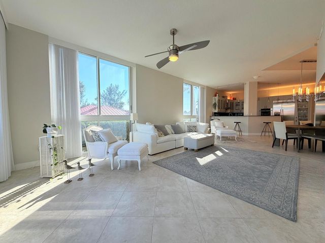 3880 N Highway A1a 104, Hutchinson Island, FL 34949