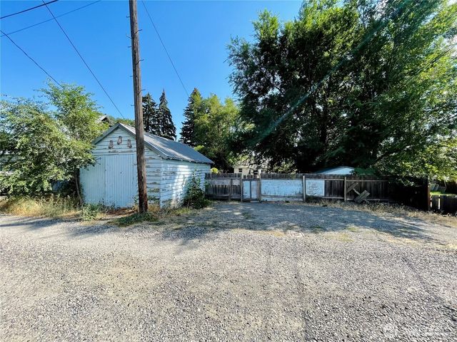 311 W University Way, Ellensburg, WA 98926