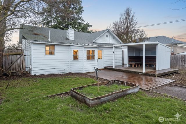 311 W University Way, Ellensburg, WA 98926