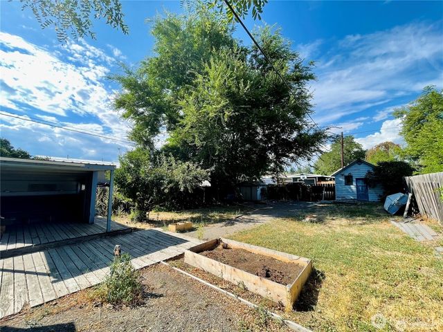 311 W University Way, Ellensburg, WA 98926