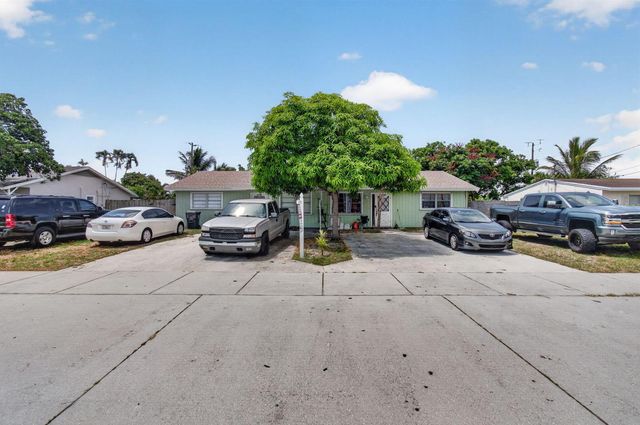 3088 Prince Drive, Lake Worth, FL 33461
